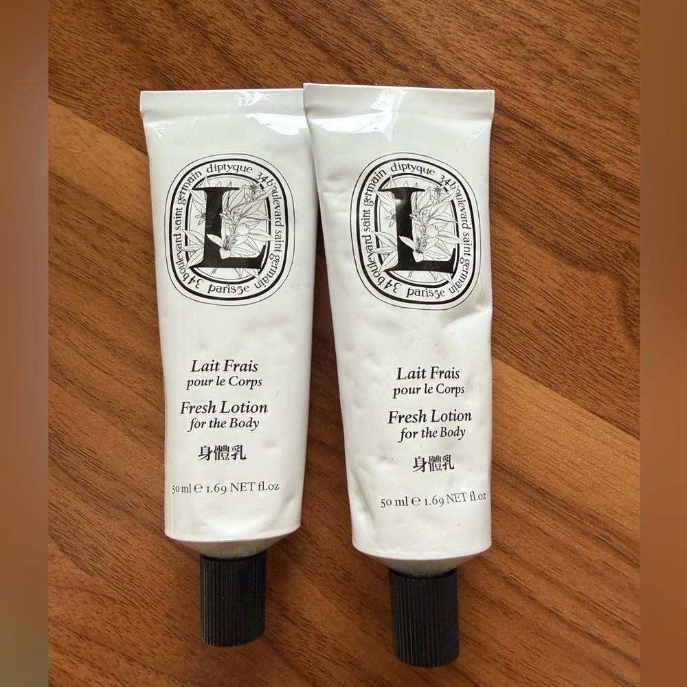 Diptyque Fresh Lotion for the Body in White and Black